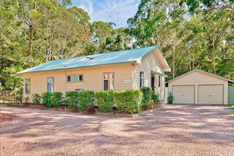 The Francis Retreat - South Australia Travel 9