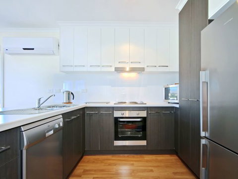 Century 21 SouthCoast: Moana Blue - South Australia Travel 11