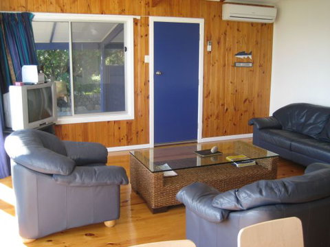 Century 21 SouthCoast: Moana Blue - South Australia Travel 21