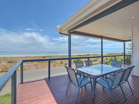 Century 21 SouthCoast: Moana Blue - South Australia Travel 42