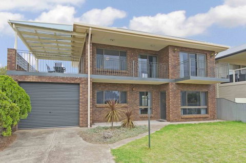 Century 21 SouthCoast: Moana Blue - South Australia Travel 76