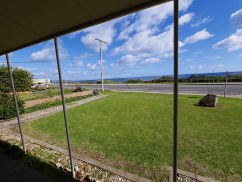 Century 21 SouthCoast: Moana Blue - South Australia Travel 80