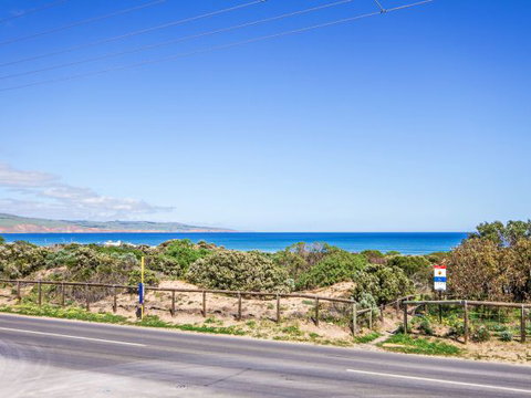 Century 21 SouthCoast: Moana Blue - South Australia Travel 88