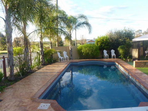 Country Cottages B&B - South Australia Travel 4