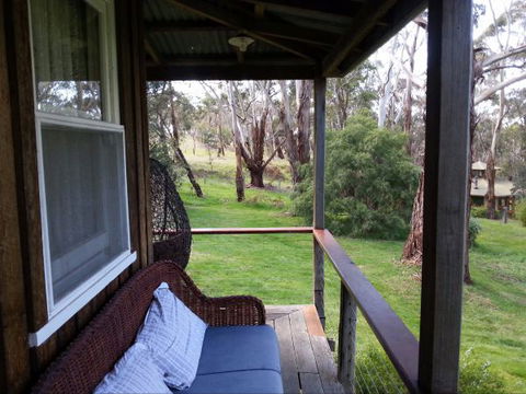 Mount Cole Cottages - South Australia Travel 6