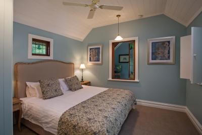 Oak Tree Lodge - South Australia Travel 10