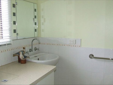 Fensom's Holiday Home - South Australia Travel 21