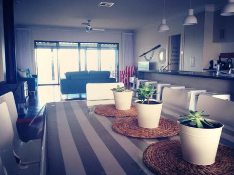 Vintage Oar Holiday House - South Australia Travel 1