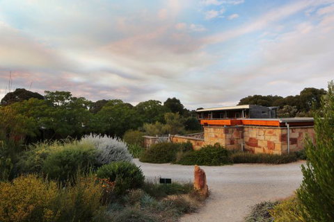 Royal Mail Hotel - South Australia Travel 1