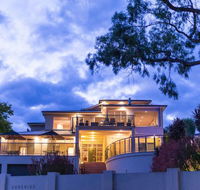 Eugenie's Luxury Accommodation - South Australia Travel