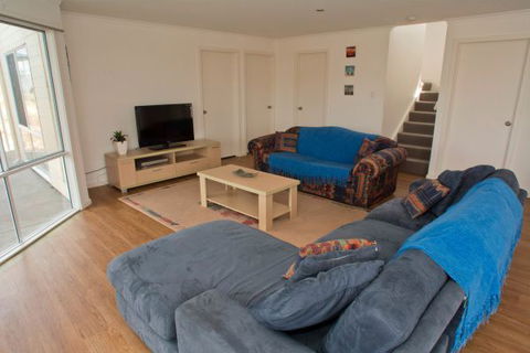 Ocean Sounds - South Australia Travel 3