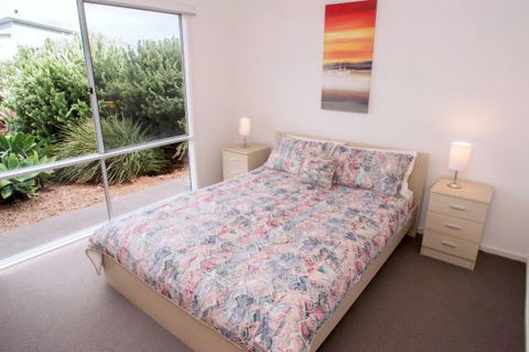 Ocean Sounds - South Australia Travel 6