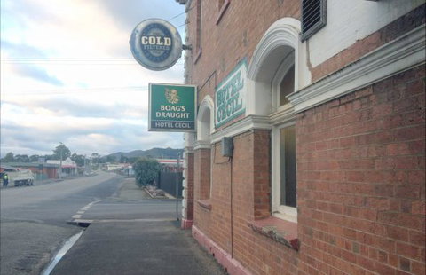 Cecil Hotel Zeehan - South Australia Travel 0