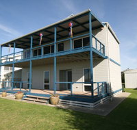 LJ Hooker Goolwa Holiday Rentals - 25 Barrage Road Goolwa South - South Australia Travel