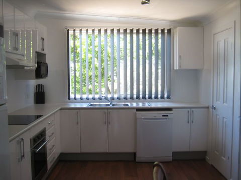 Sapphire Cottage - South Australia Travel 8
