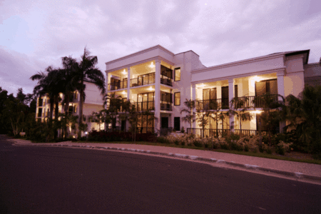 Elysium Apartments Palm Cove - South Australia Travel