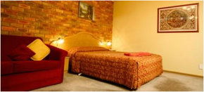 Best Western Pines Country Club Motor Inn - South Australia Travel 4