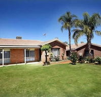 Coomealla Holiday Villas - South Australia Travel