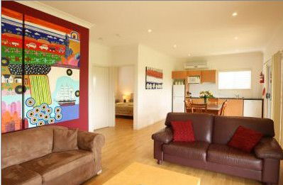 Emmas Cottage Vineyard - South Australia Travel 5
