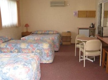 Goulburn Motor Inn - South Australia Travel 0