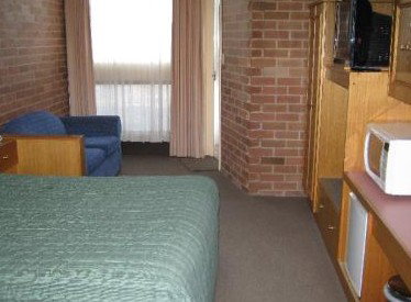 Goulburn Motor Inn - South Australia Travel 1