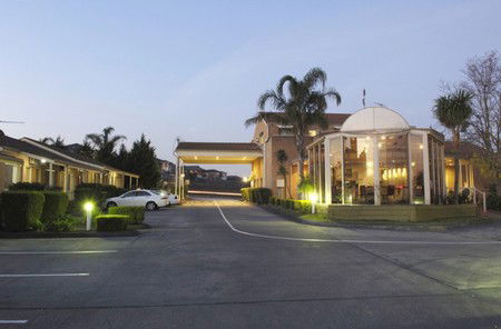 Best Western Airport Motel & Convention Centre - South Australia Travel 3