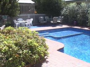 Barrasss John Bright Motor Inn - South Australia Travel 2