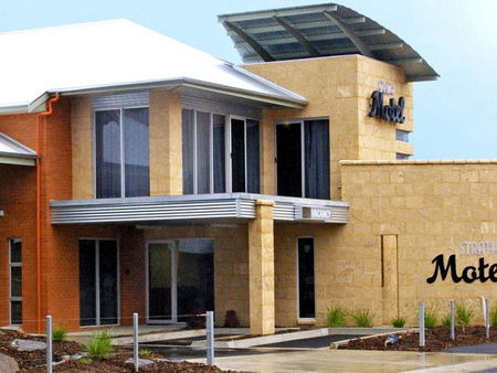 Strath Motel - South Australia Travel 0