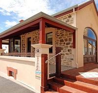 Timeball Apartments - South Australia Travel
