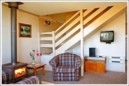 Amos House  & Swansea  Villas - South Australia Travel 5