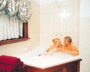 Apartments At York Mansions - South Australia Travel 3