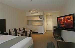 St Ives Motel Apartments - South Australia Travel 4