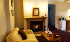 Crabtree House Heritage Suites - South Australia Travel 1