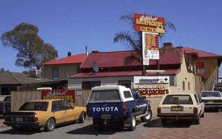 Gold Dust Backpackers YHA - South Australia Travel 1