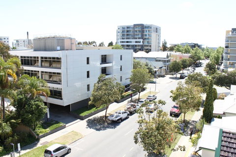 Wyndham The Outram Hotel Perth - South Australia Travel 2