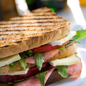 Vale Hotel - South Australia Travel 2