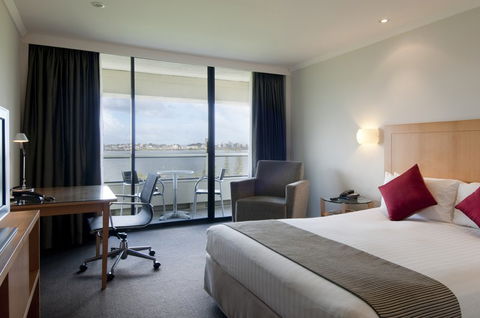 Crowne Plaza Perth - South Australia Travel 2