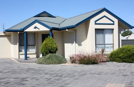 Robe Dolphin Court Apartments - South Australia Travel 5