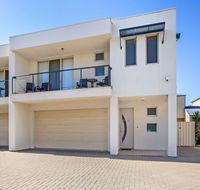 Century 21 SouthCoast The Residence - South Australia Travel