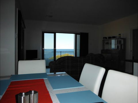 Coastal Getaway - South Australia Travel 1