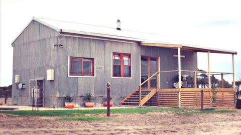 Redwing Barn Farmstay - South Australia Travel 0