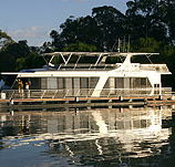 Whitewater Houseboat - South Australia Travel
