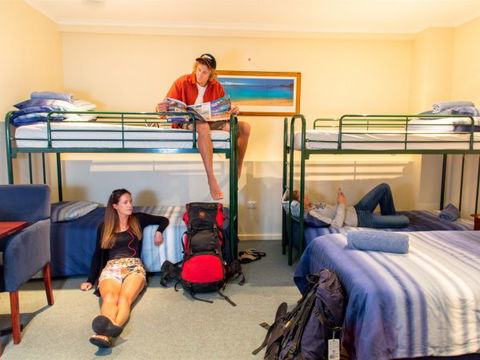 Adventure Backpackers - South Australia Travel 3