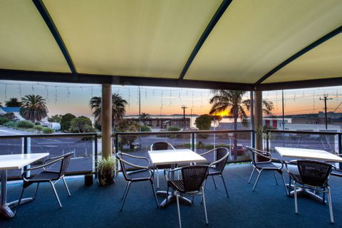 Adventure Backpackers - South Australia Travel 5