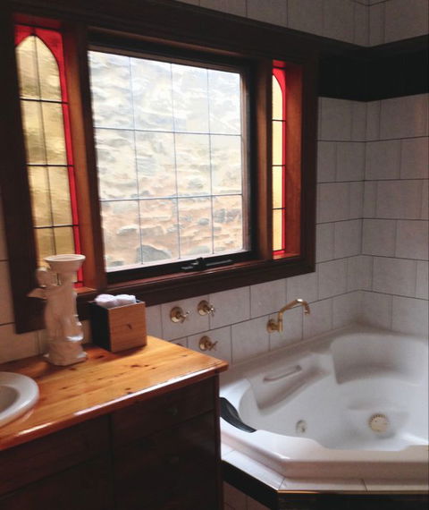 Gasworks Cottages Strathalbyn - South Australia Travel 10