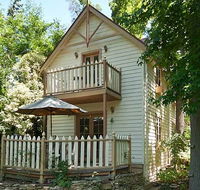 Aldgate Creek Cottage Bed and Breakfast - South Australia Travel
