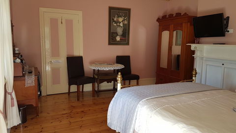 Angas Plains Wines Suites - South Australia Travel 0