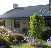 Dalton On The Lake - South Australia Travel