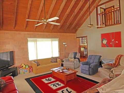 Oriental At Orient Point - South Australia Travel 3