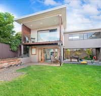 Akama Vista - Couple's retreat - South Australia Travel